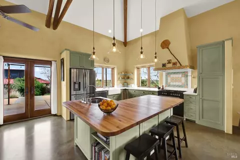 Kitchen - 8349 Olive School Ln, Winters, CA 95694 photo 10 of 12