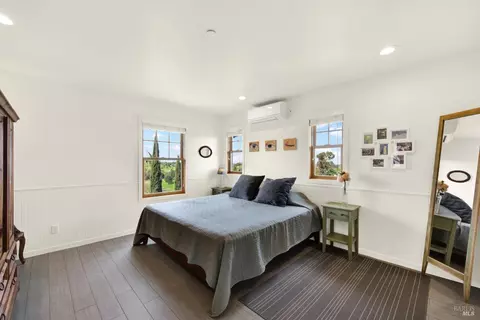 Bedroom - 8349 Olive School Ln, Winters, CA 95694 photo 4 of 7