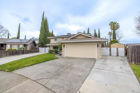 442 Violet Ct, Fairfield, CA 94533 photo 5