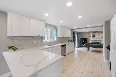 442 Violet Ct, Fairfield, CA 94533 photo 12