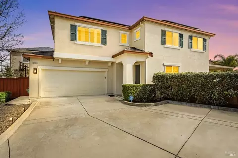 1181 N Station Dr, Vacaville, CA 95688