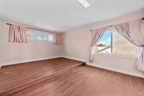 208 Delaware St, Vallejo, CA 94590 photo 28