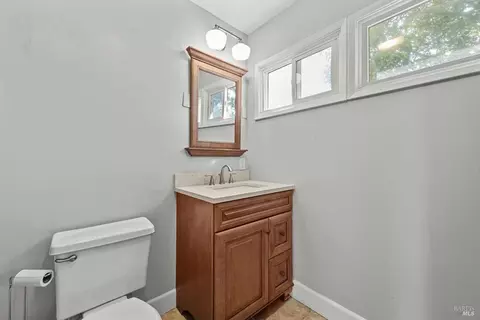 208 Delaware St, Vallejo, CA 94590 photo 29