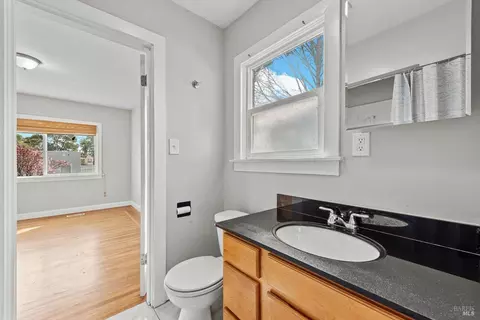 208 Delaware St, Vallejo, CA 94590 photo 23