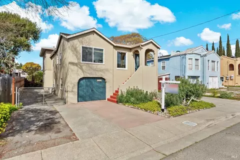 208 Delaware St, Vallejo, CA 94590 photo 2