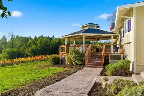 Exterior - 4630 Maddocks Rd, Sebastopol, CA 95472 photo 3 of 14