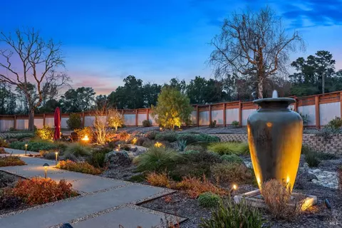 Exterior - 4630 Maddocks Rd, Sebastopol, CA 95472 photo 7 of 14