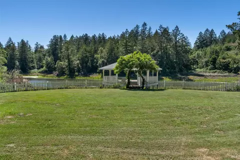 Exterior - 4630 Maddocks Rd, Sebastopol, CA 95472 photo 13 of 14