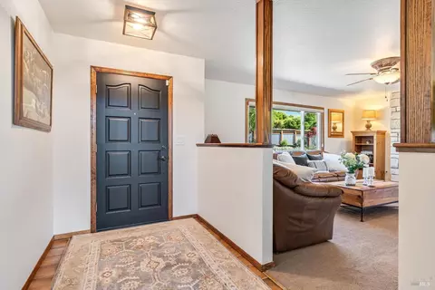 Entry Way - 4630 Maddocks Rd, Sebastopol, CA 95472 photo 1 of 1