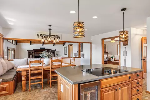 Kitchen - 4630 Maddocks Rd, Sebastopol, CA 95472 photo 2 of 2