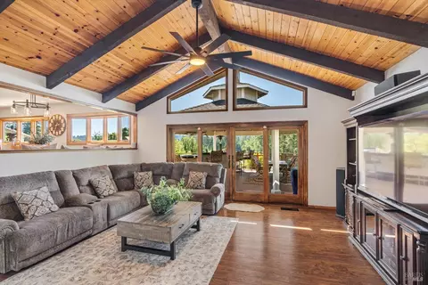 Living - 4630 Maddocks Rd, Sebastopol, CA 95472 photo 3 of 3
