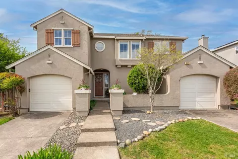 8321 Crusher Pl, Windsor, CA 95492