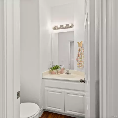 8321 Crusher Pl, Windsor, CA 95492 photo 12
