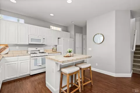 8321 Crusher Pl, Windsor, CA 95492 photo 10