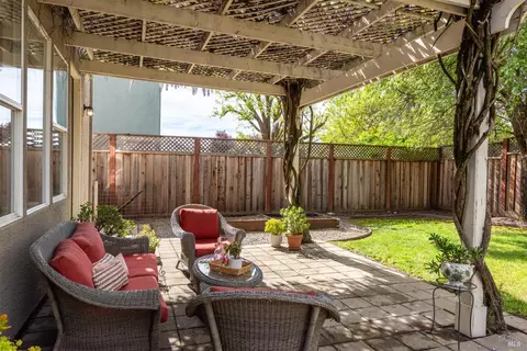 8321 Crusher Pl, Windsor, CA 95492 photo 25