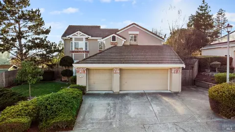 708 Primrose Ln, Benicia, CA 94510