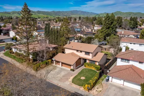 1008 Suffolk Way, Fairfield, CA 94533