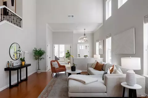Living - 35 Moore Rd, Novato, CA 94949 photo 2 of 8