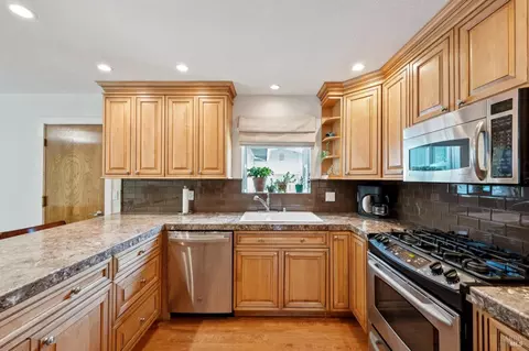 18914 Robinson Rd, Sonoma, CA 95476 photo 17