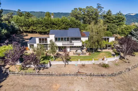 125 Horseshoe Hill Rd, Bolinas, CA 94924