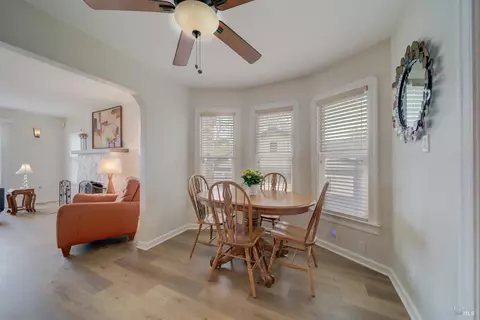 215 Fairmont Ave, Vallejo, CA 94590 photo 6