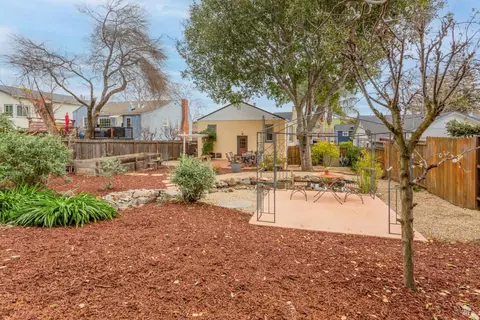 215 Fairmont Ave, Vallejo, CA 94590 photo 25