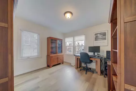 215 Fairmont Ave, Vallejo, CA 94590 photo 11