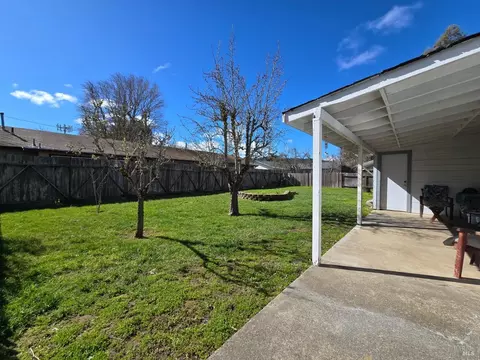185 E Oak St, Willits, CA 95490 photo 20