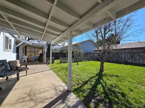 185 E Oak St, Willits, CA 95490 photo 27