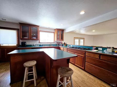 185 E Oak St, Willits, CA 95490 photo 10