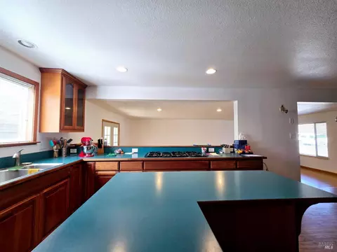 185 E Oak St, Willits, CA 95490 photo 12