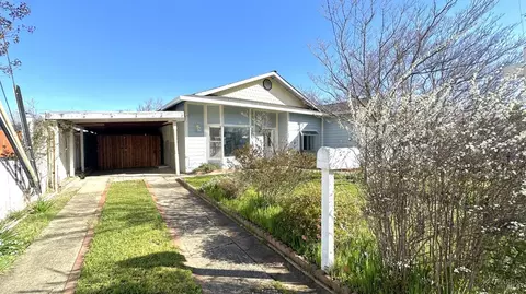 288 Arlington Dr, Ukiah, CA 95482