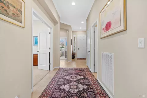 Entry Way - 417 Eagle Crest Way, Rio Vista, CA 94571 photo 1 of 4