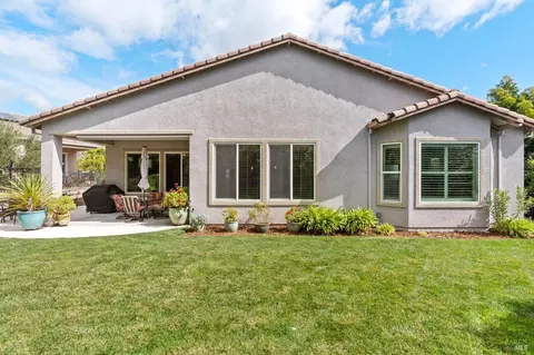 Exterior - 417 Eagle Crest Way, Rio Vista, CA 94571 photo 4 of 13