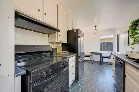 1100 Jefferson St, Fairfield, CA 94533 photo 9