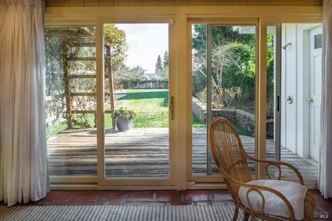 Exterior - 17850 Carriger Rd, Sonoma, CA 95476 photo 8 of 25