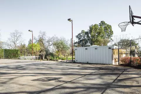 Exterior - 17850 Carriger Rd, Sonoma, CA 95476 photo 10 of 25