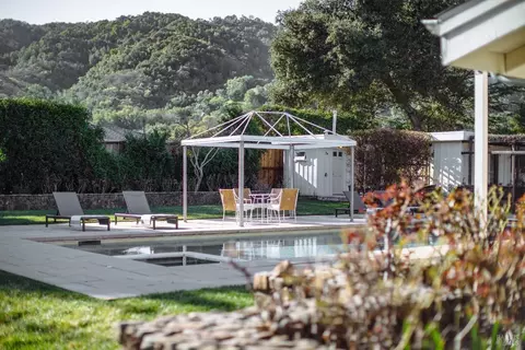 Exterior - 17850 Carriger Rd, Sonoma, CA 95476 photo 11 of 25
