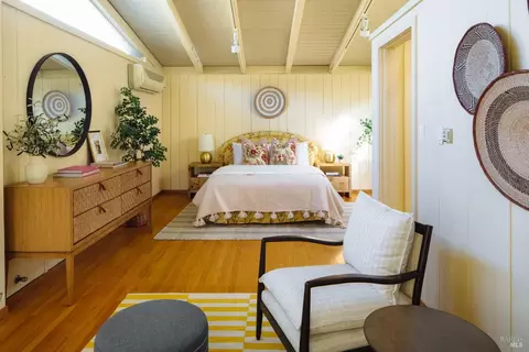 Bedroom - 17850 Carriger Rd, Sonoma, CA 95476 photo 7 of 7