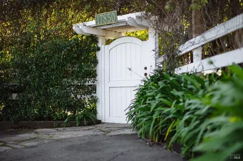 Exterior - 17850 Carriger Rd, Sonoma, CA 95476 photo 2 of 25