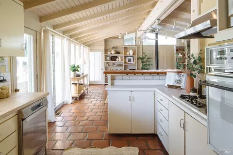 Kitchen - 17850 Carriger Rd, Sonoma, CA 95476 photo 2 of 2