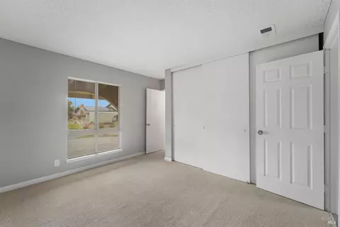 135 Aragon St, Vallejo, CA 94591 photo 29