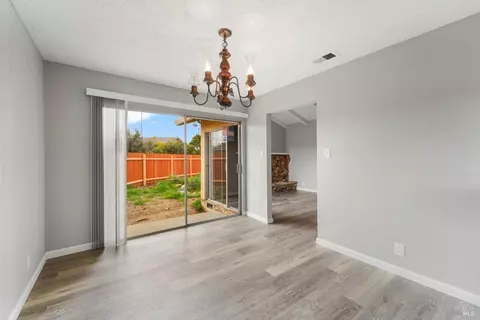 135 Aragon St, Vallejo, CA 94591 photo 21