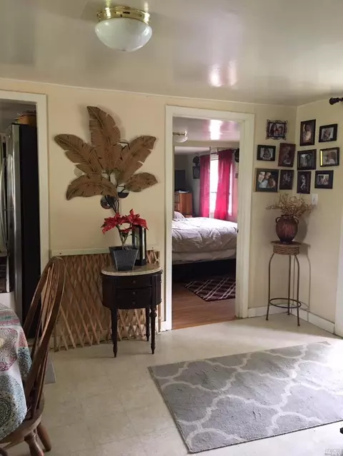Entry Way - 2301 Silk Rd W, Windsor, CA 95492 photo 2 of 3
