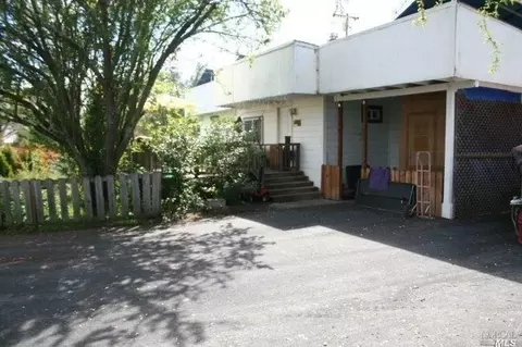 Exterior - 2301 Silk Rd W, Windsor, CA 95492 photo 7 of 19