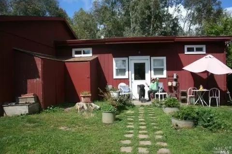 Exterior - 2301 Silk Rd W, Windsor, CA 95492 photo 10 of 19