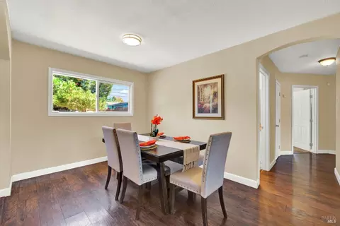 348 Wyoming St, Fairfield, CA 94533 photo 9
