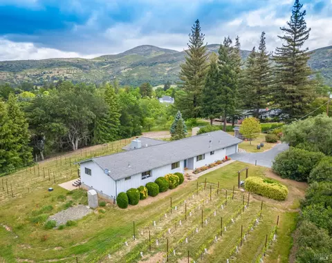 3736 Hagen Rd, Napa, CA 94558