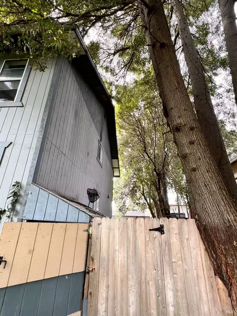 1014 Pine St, Napa, CA 94559 photo 5