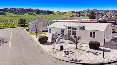 63 Portola Cir, Sonoma, CA 95476